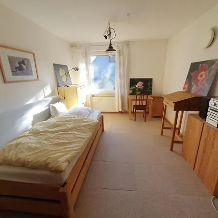 Homestay Gemuetliches, Einfaches Gaestezimmer Oldenburg